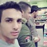 عمرو صقور