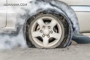 “بالفيديو” هكذا يمكنك تغيير إطارات سيارتك بدون رافعة